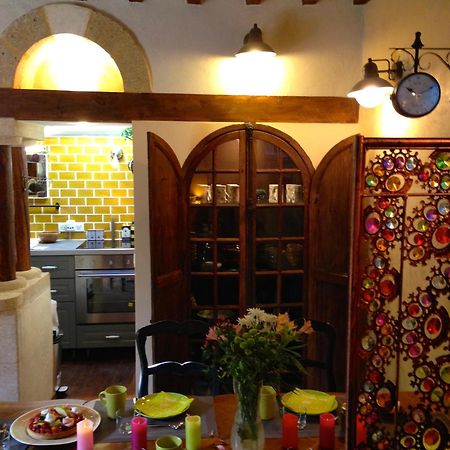 La Maisonnette Romantique Uzes Luaran gambar